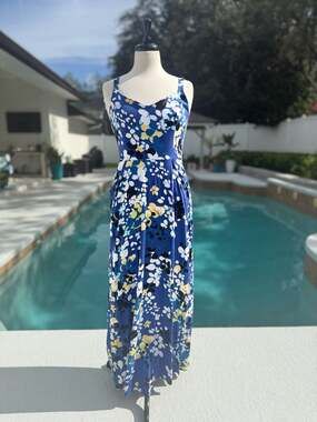 Market & Spruce Floral Sleeveless Maxi Dress with Pockets and Smocked Back